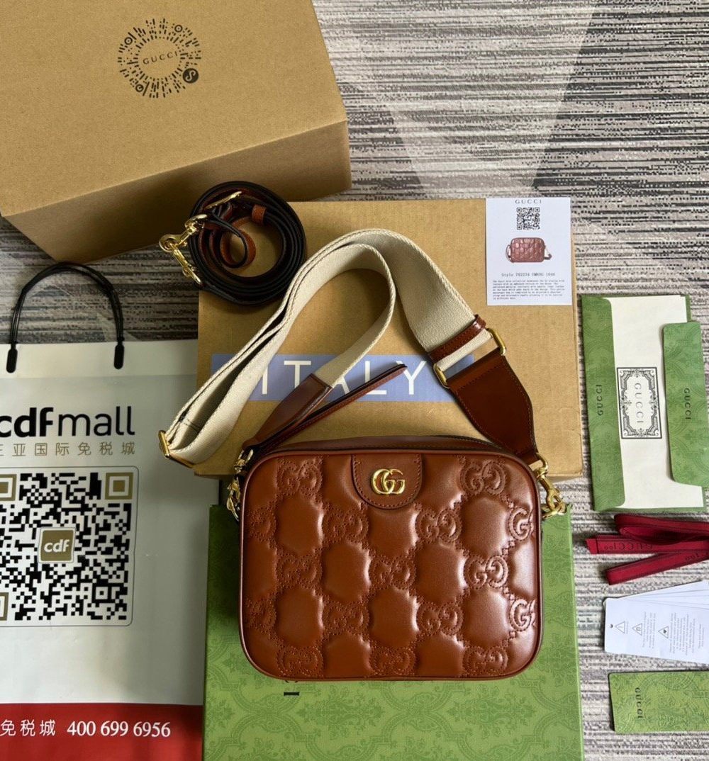 1:1 Replica Gucci Matelasse Shoulder Bag Red For Women, Women's Bags 8.5in/22cm GG 702234 UM8HG 2595