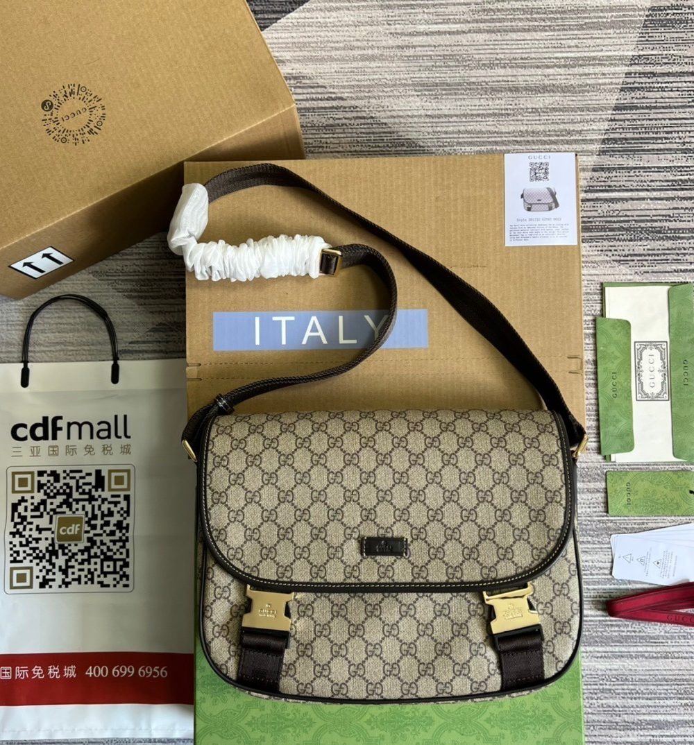 1:1 Replica Gucci Messenger Bag Shoulder Bag Beige GG Supreme Canvas For Women,Men 12.9in/33cm 2101214094842