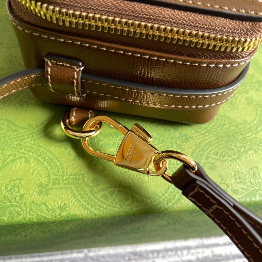 1:1 Replica Gucci Mini Bag With Interlocking G Beige And Ebony GG Supreme Canvas And Brown For Women 9in/23cm GG - Image 2