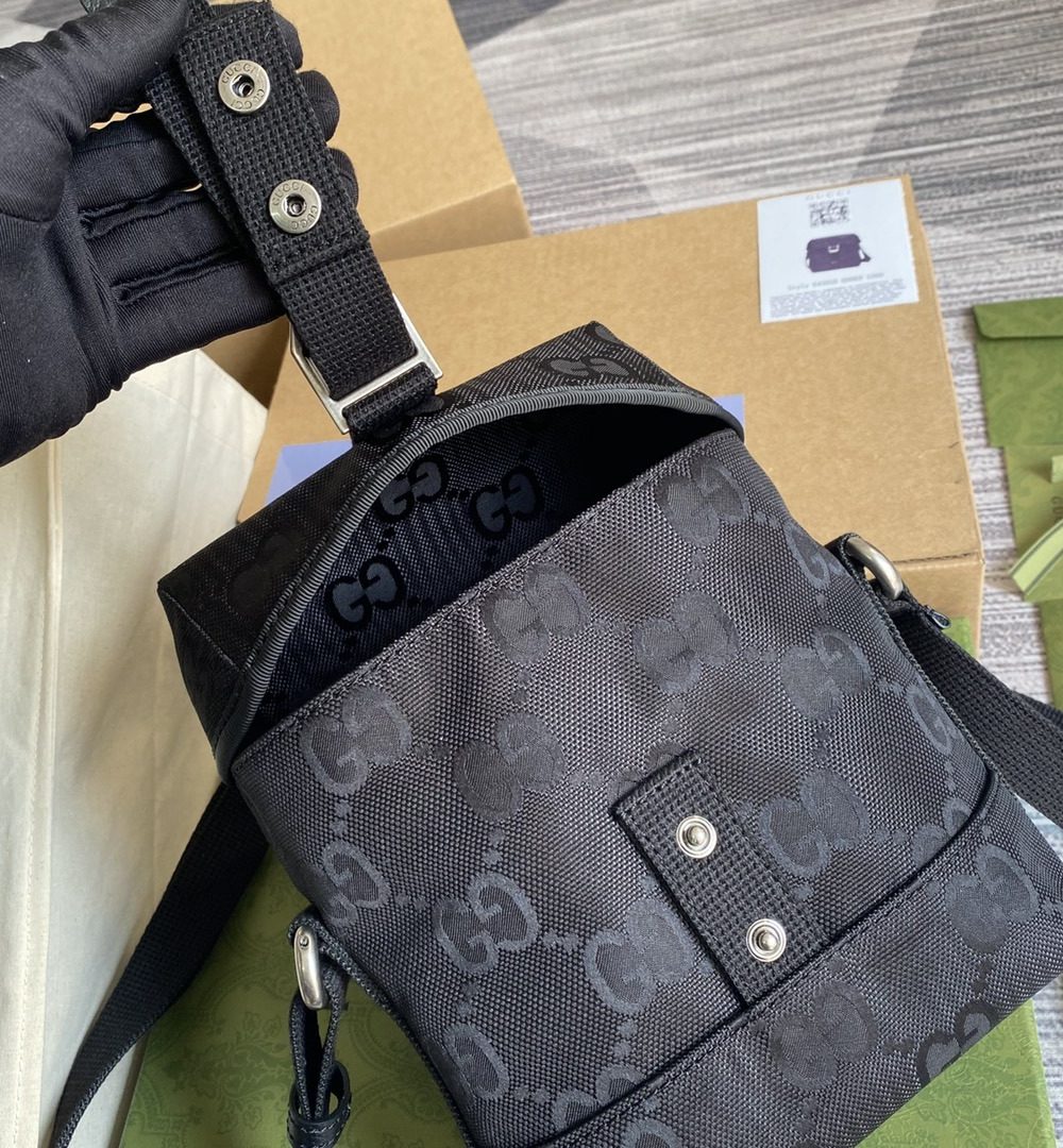 1:1 Replica Gucci Off The Grid Messenger Bag Black GG ECONYL® For Men  7.3in/18.5cm GG 643858 H9HKN