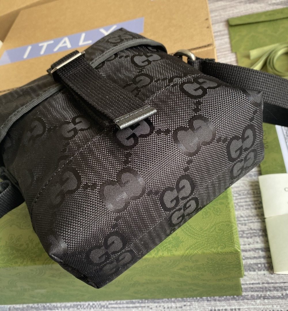 1:1 Replica Gucci Off The Grid Messenger Bag Black GG ECONYL® For Men  7.3in/18.5cm GG 643858 H9HKN