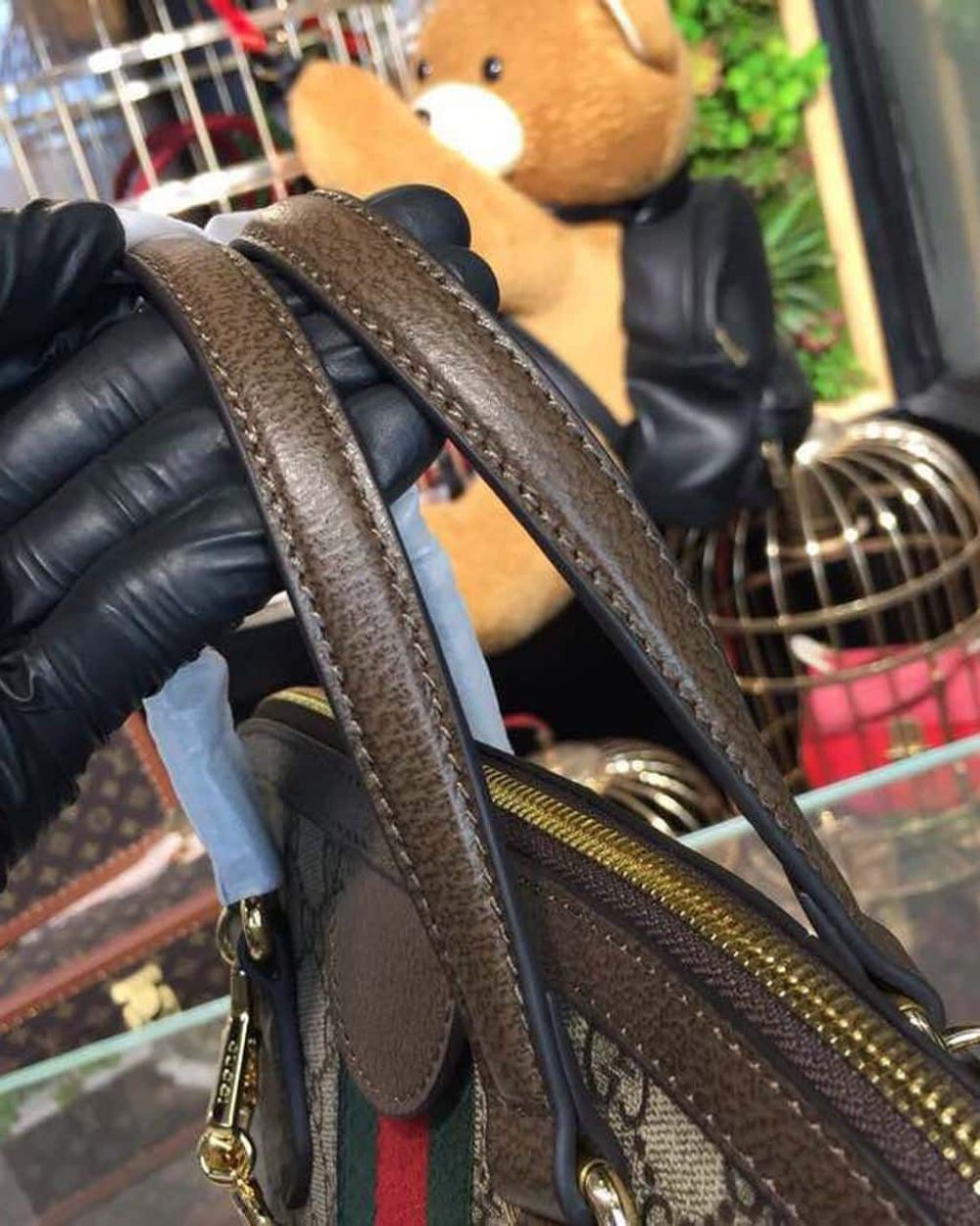 1:1 Replica Gucci Ophidia Medium Shoulder Bag Beige/Ebony GG Supreme Canvas For Women 13in/34cm 524533