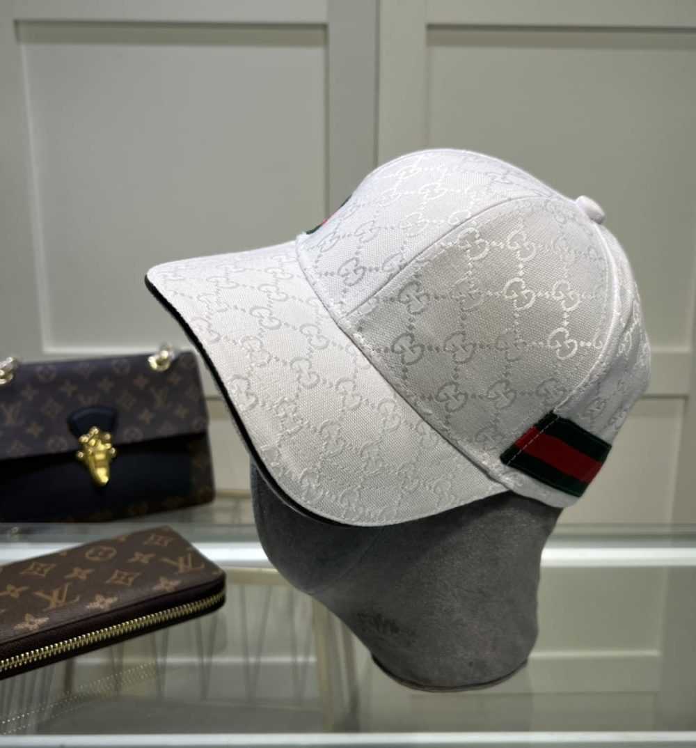 Gucci Original GG Canvas Baseball Hat With Web White GG Hat