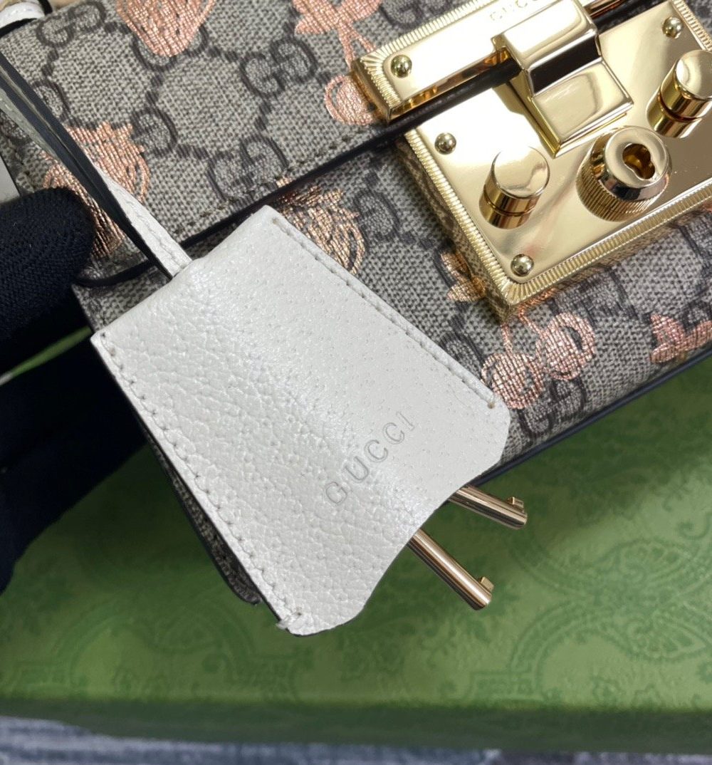 1:1 Replica Gucci Padlock Small Gucci Strawberry Shoulder Bag Beige For Women, Women's Bags 7.9in/20cm GG