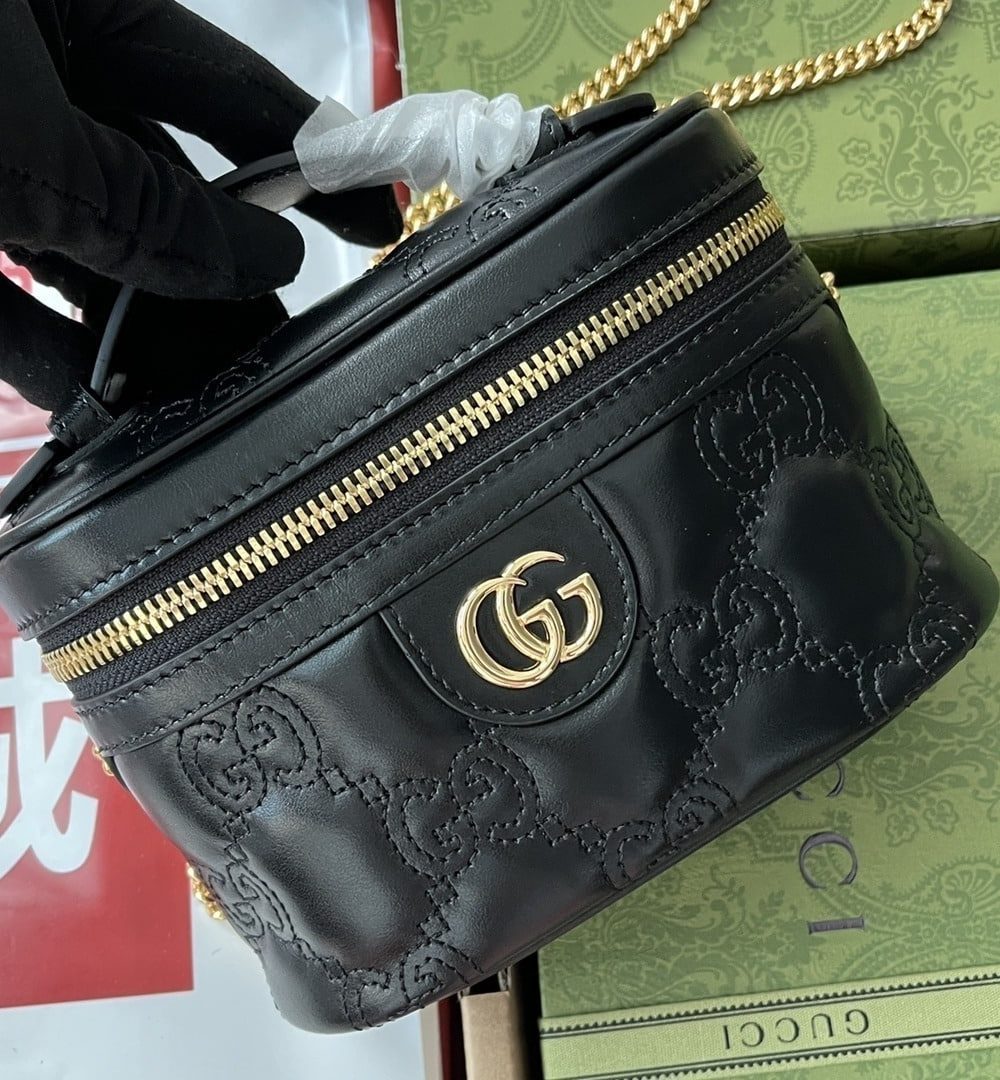 1:1 Replica Gucci Quilted GG Mini Handbag Black For Women, Women's Bags 6.3in/16cm GG 723770 UM8IG 1000