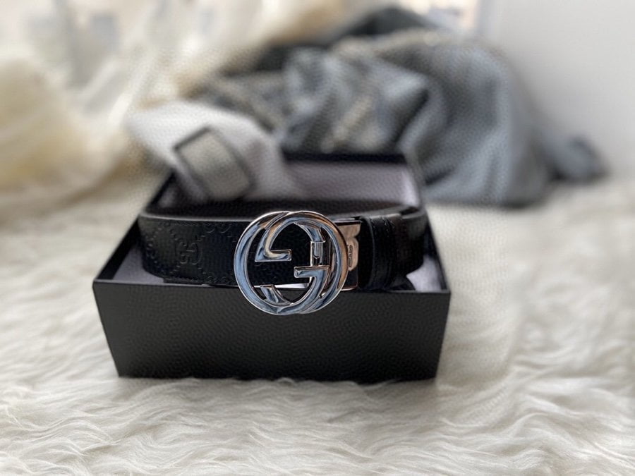 1:1 Replica Gucci Reversible Gucci Signature Belt Black GG, Women Belt 473030 CWCWN 1070 - Image 3