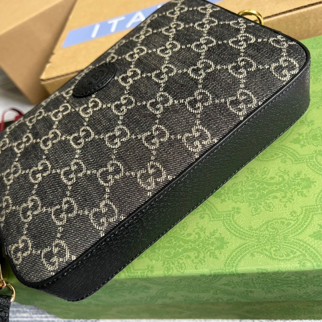 1:1 Replica Gucci Shoulder Bag With Interlocking G Black And White GG Supreme Canvas For Women 9.6in/24.5cm GG - Image 8