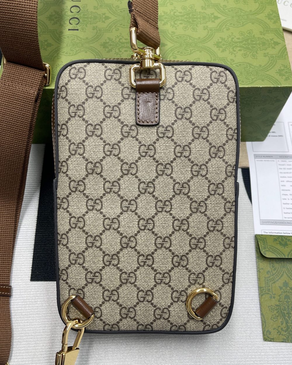 1:1 Replica Gucci Sling Backpack With Interlocking G Beige And Ebony GG Supreme Canvas For Men 9.4in/24cm GG 696016 92THG 8563