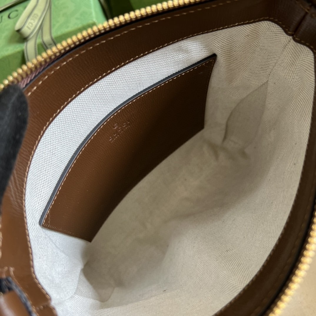 1:1 Replica Gucci Supreme Messenger Bag Beige And Ebony GG Supreme Canvas For Women 9.3in/23.5cm GG 681021 92THG 8563 - Image 3