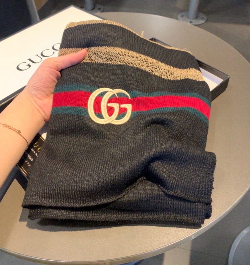 Gucci Wool Scarf With Pockets Scarf Black 190cm/75in 