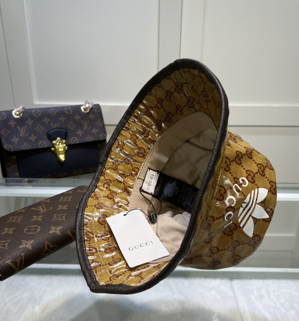 Gucci x Adidas Bucket Hat Brown GG Hat ‎696484 4HAP2 7164