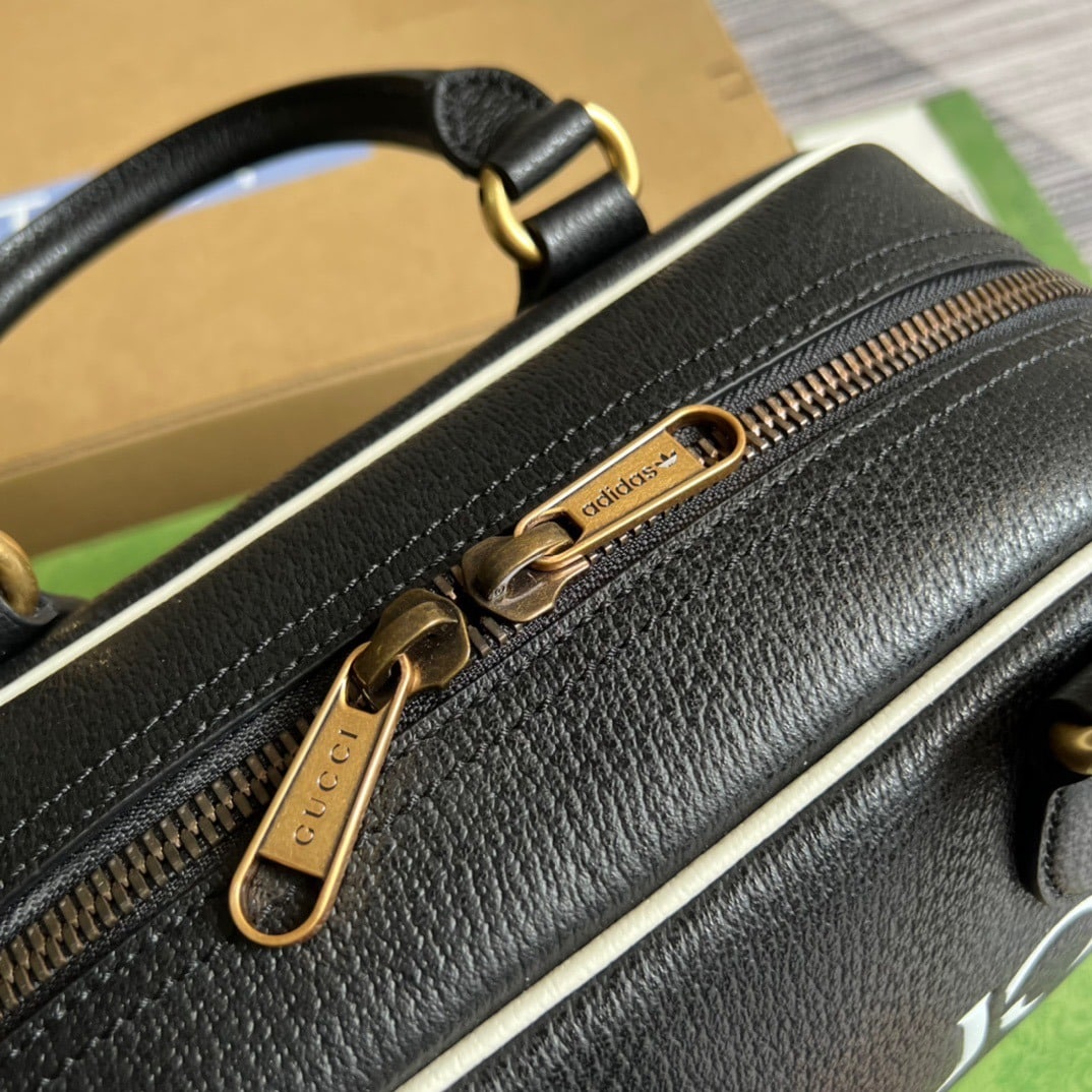 1:1 Replica Gucci x Adidas Mini Duffle Bag Black For Women, Women's Bags 12.4in/32cm GG 702397 U3ZCT 8726 - Image 6