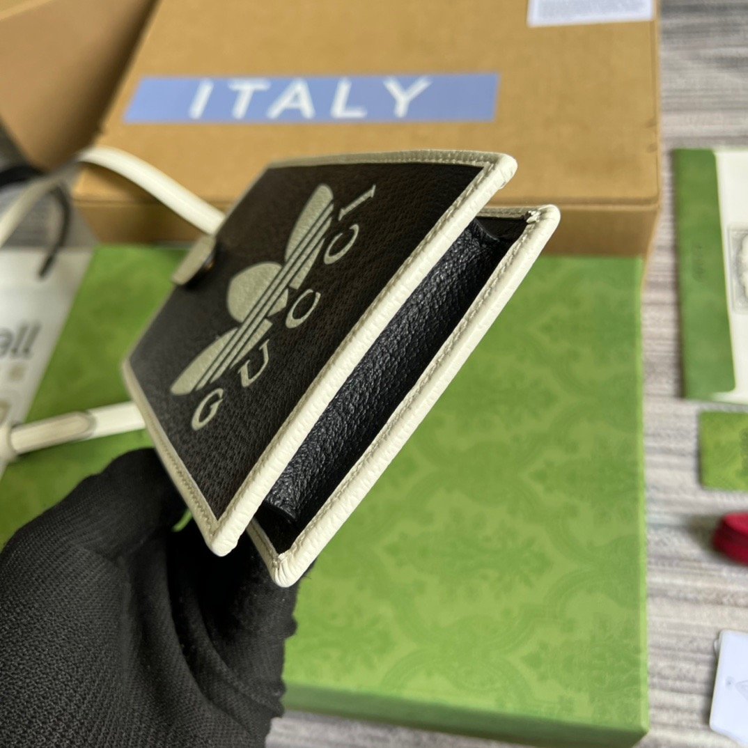 1:1 Replica Gucci x Adidas Phone Case Black For Women, Women's Bags 7.3in/18cm GG - Image 4