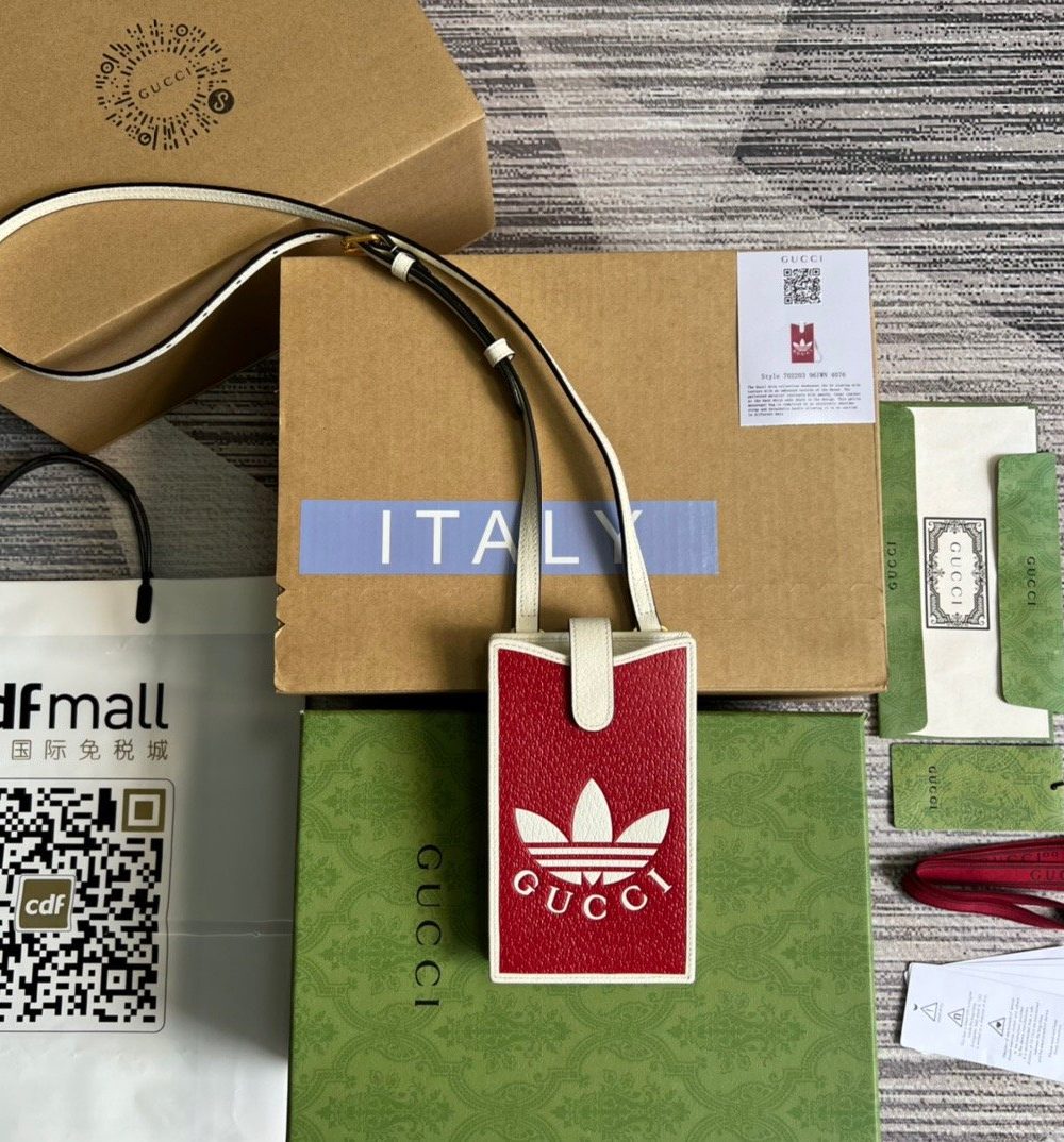 1:1 Replica Gucci x Adidas Phone Case Red For Women, Women's Bags 7.3in/18cm GG‎ ‎702203 UZ3BT 6484