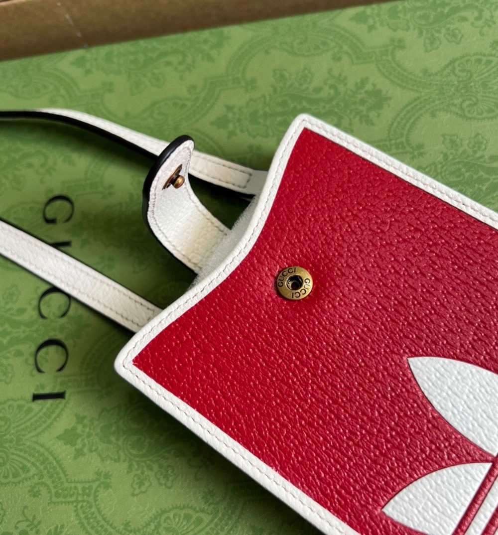 1:1 Replica Gucci x Adidas Phone Case Red For Women, Women's Bags 7.3in/18cm GG‎ ‎702203 UZ3BT 6484