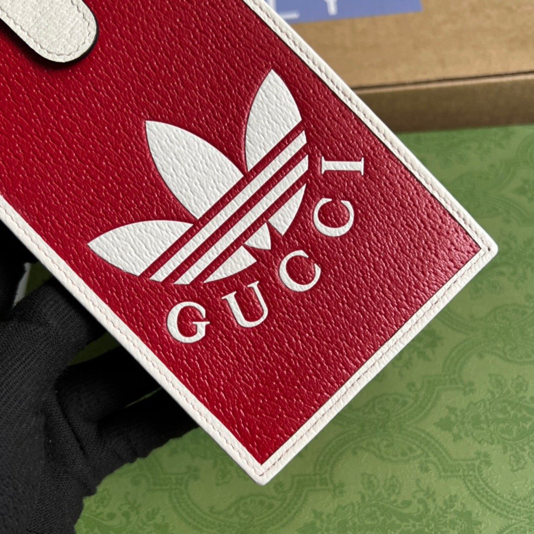 1:1 Replica Gucci x Adidas Phone Case Red For Women, Women's Bags 7.3in/18cm GG 702203 UZ3BT 6484 - Image 4