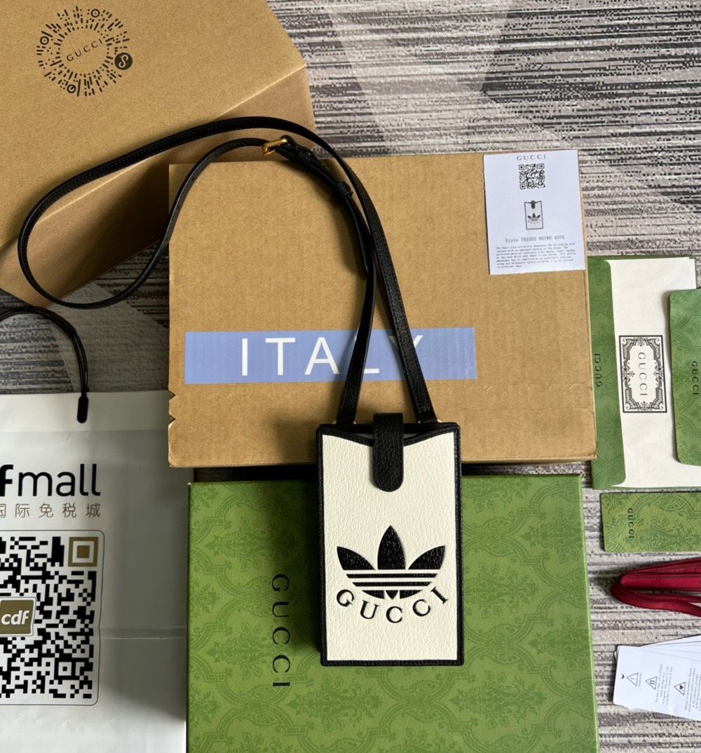 1:1 Replica Gucci x Adidas Phone Case White For Women, Women's Bags 7.3in/18cm GG‎