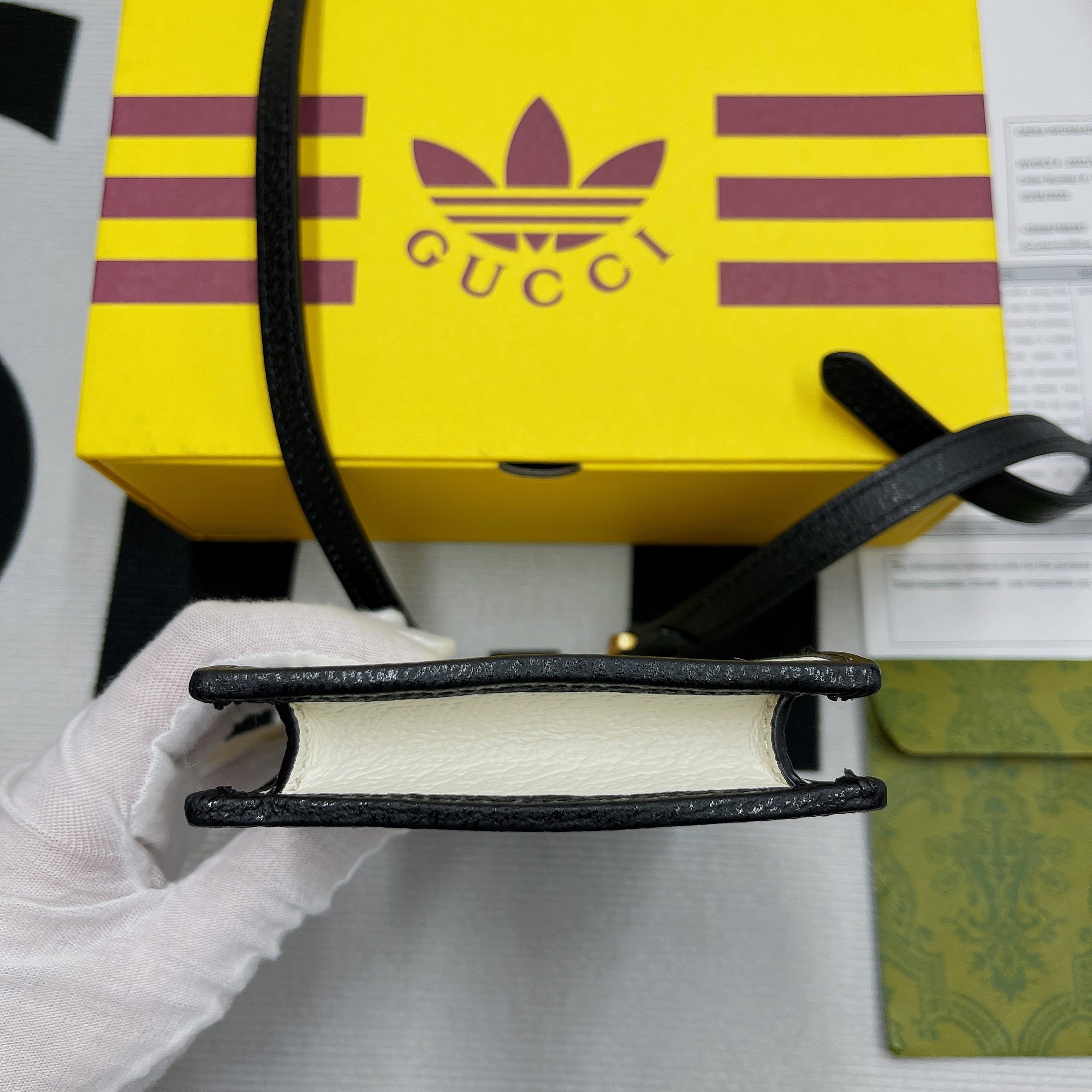 1:1 Replica Gucci x Adidas Phone Case White For Women, Women's Bags 7.3in/18cm GG - Image 9