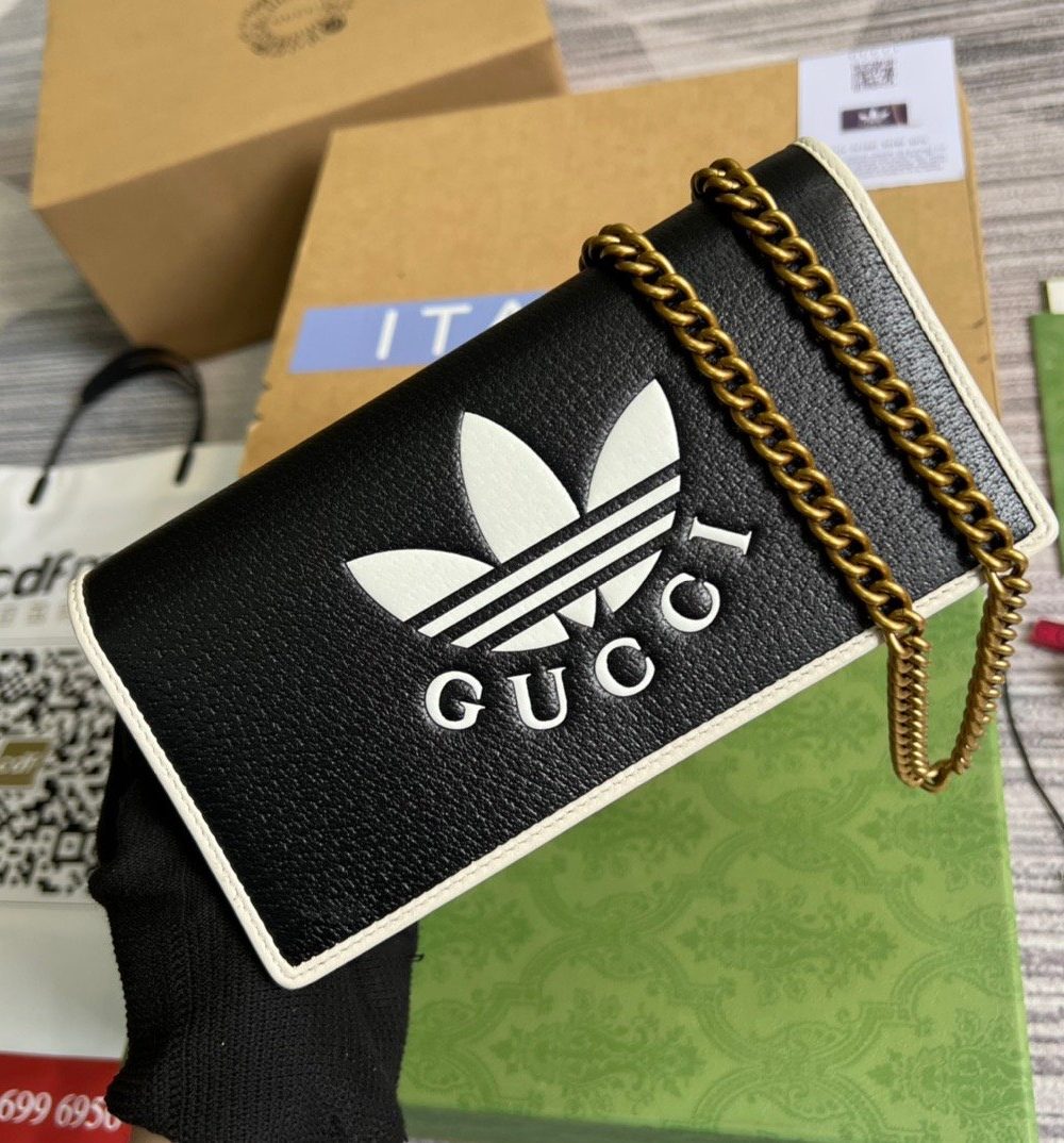 1:1 Replica Gucci x Adidas Wallet With Chain Black For Women, Women's Bags 7.5in/19cm GG 621892 UZ3BG 1057