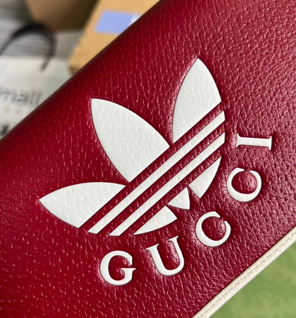 1:1 Replica Gucci x Adidas Wallet With Chain Red For Women, Women's Bags 7.5in/19cm GG 621892 UZ3BG 6484