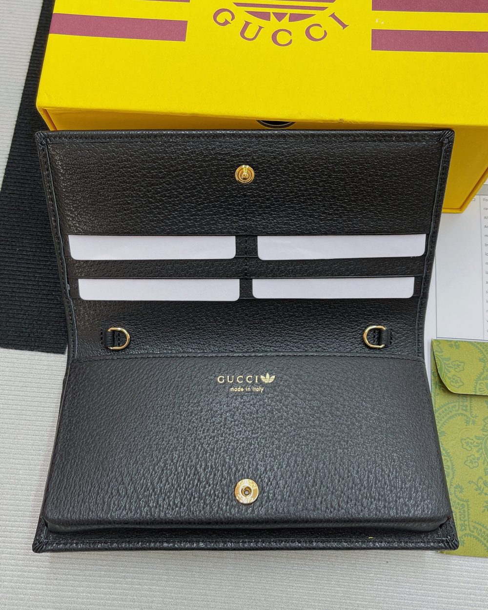 1:1 Replica Gucci x Adidas Wallet With Chain White For Women, Women's Bags 7.5in/19cm GG 621892 UZ3BG 8847