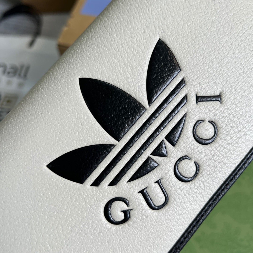 1:1 Replica Gucci x Adidas Wallet With Chain White For Women, Women's Bags 7.5in/19cm GG 621892 UZ3BG 8847 - Image 3