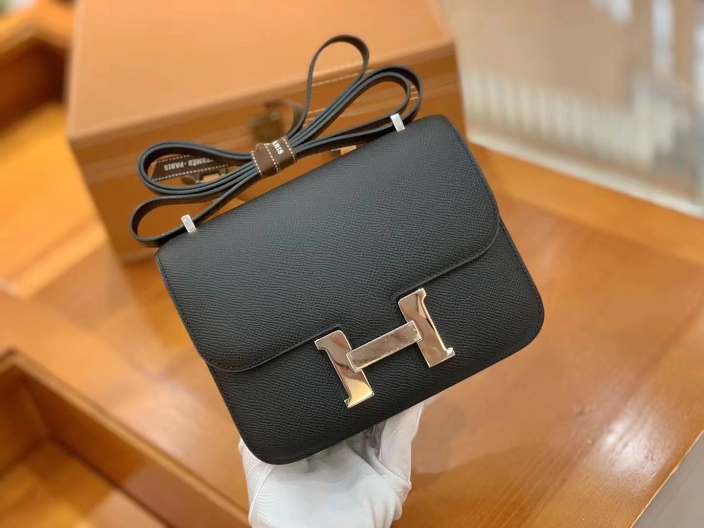 1:1 Replica Hermes Constance 23 Epsom Black For Women, Women's Handbags, Shoulder Bag 9in/23cm - Image 3