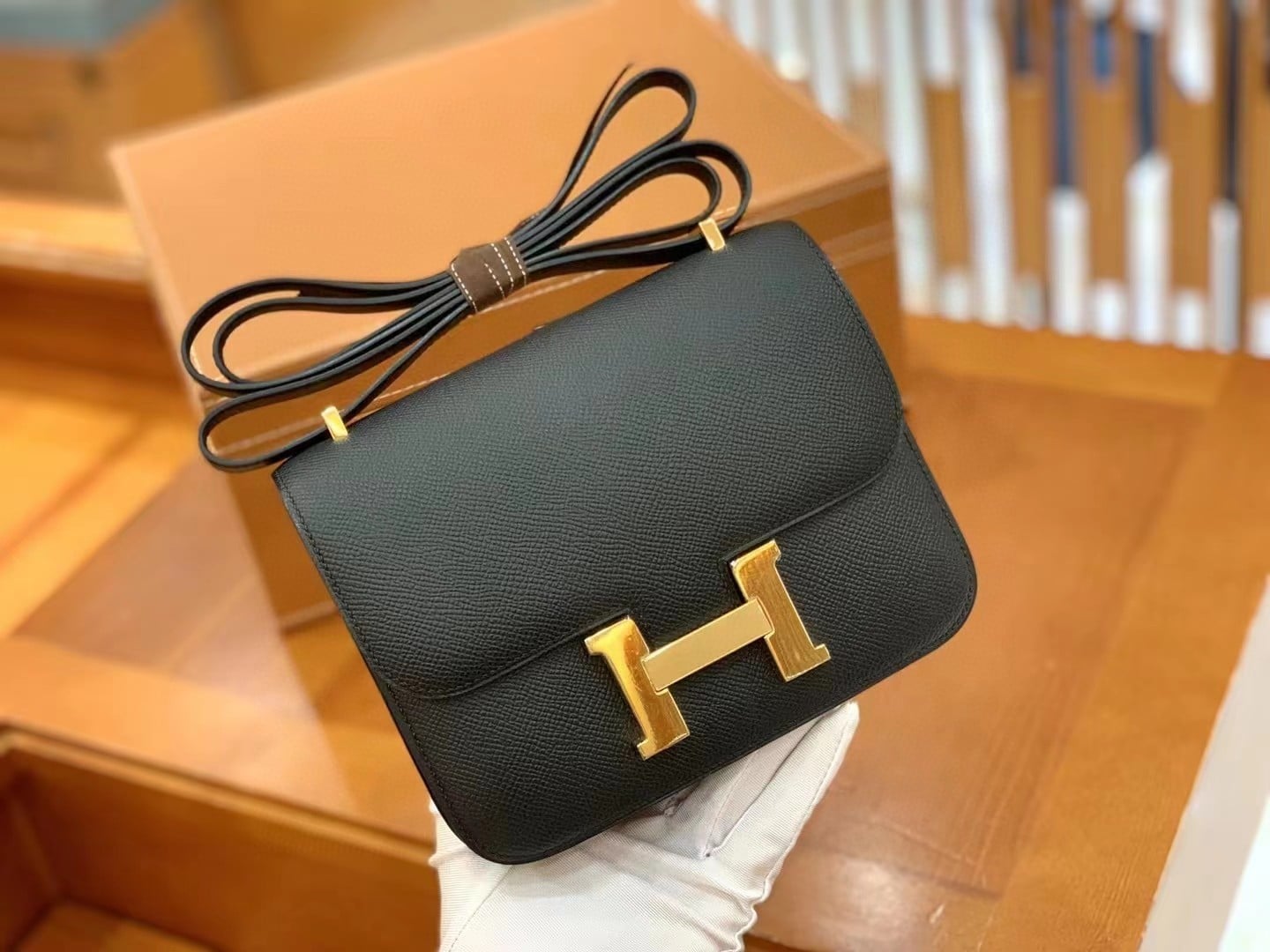 1:1 Replica Hermes Constance 23 Epsom Black For Women, Women's Handbags, Shoulder Bags 9in/23cm - Image 6