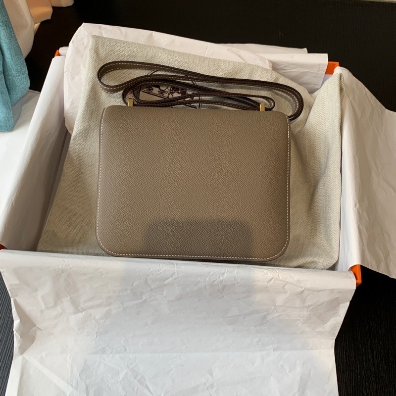 1:1 Replica Hermes Constance 23 Epsom Grey Galet For Women, Women’s Handbags, Shoulder Bags 9in/23cm - Image 4