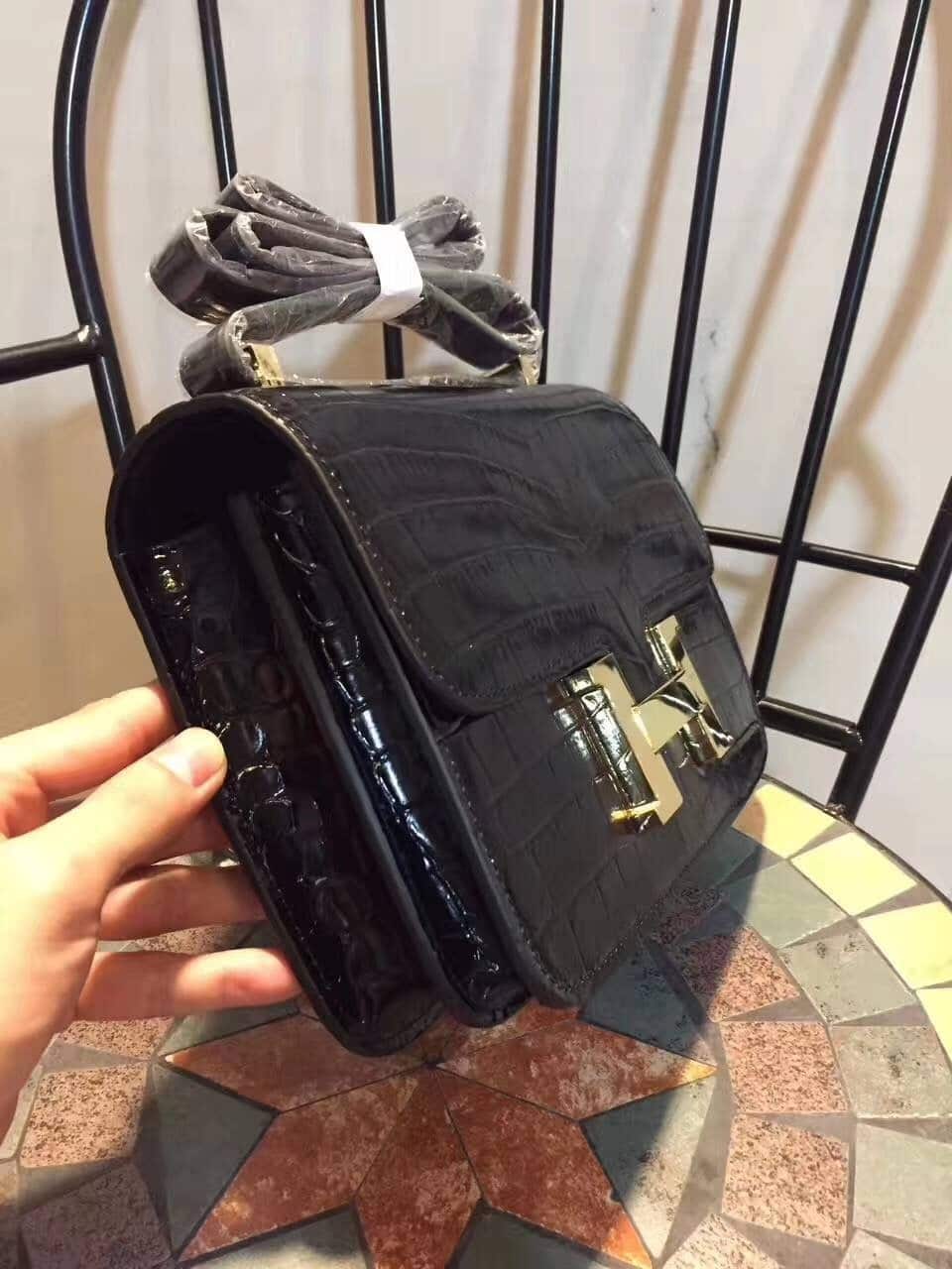 1:1 Replica Hermes Constance 24 Pattern Crocodile Black For Women, Women's Handbags, Shoulder Bag 9.4in/24cm - Image 4