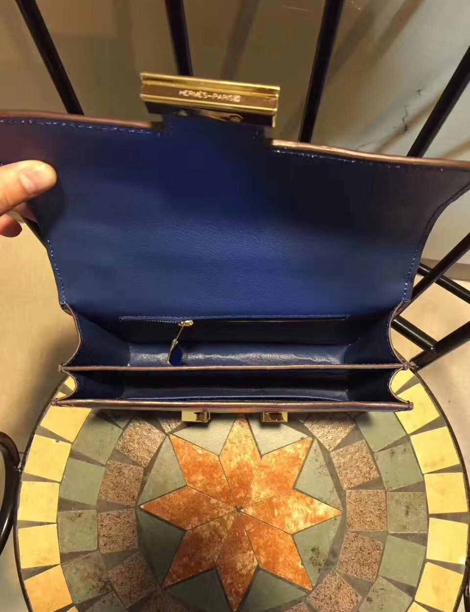 1:1 Replica Hermes Constance 24 Pattern Crocodile Blue For Women, Women's Handbags, Shoulder Bag 9.4in/24cm