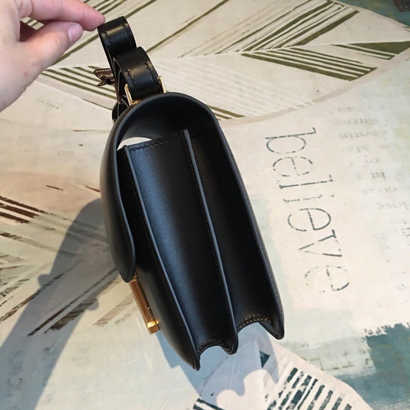 1:1 Replica Hermes Constance 24 Swift Black For Women Gold Toned Hardware, Women's Handbags, Shoulder Bags 9.5in/24cm - Image 2