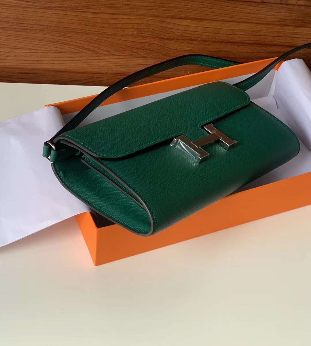 1:1 Replica Hermes Constance Epsom Long To Go Wallet Green For Women, Women's Wallet 8.1in/21cm - Image 5