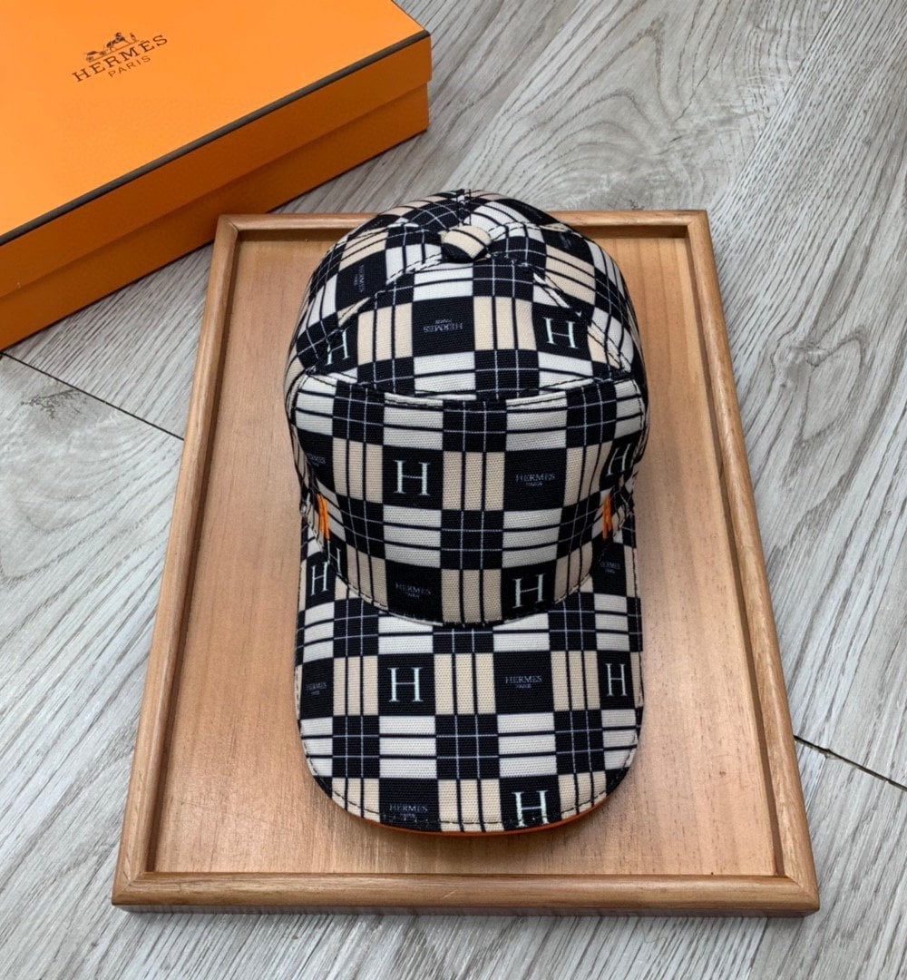 Hermes Davis H Primavera Cap Caro Black/White Hermes Cap