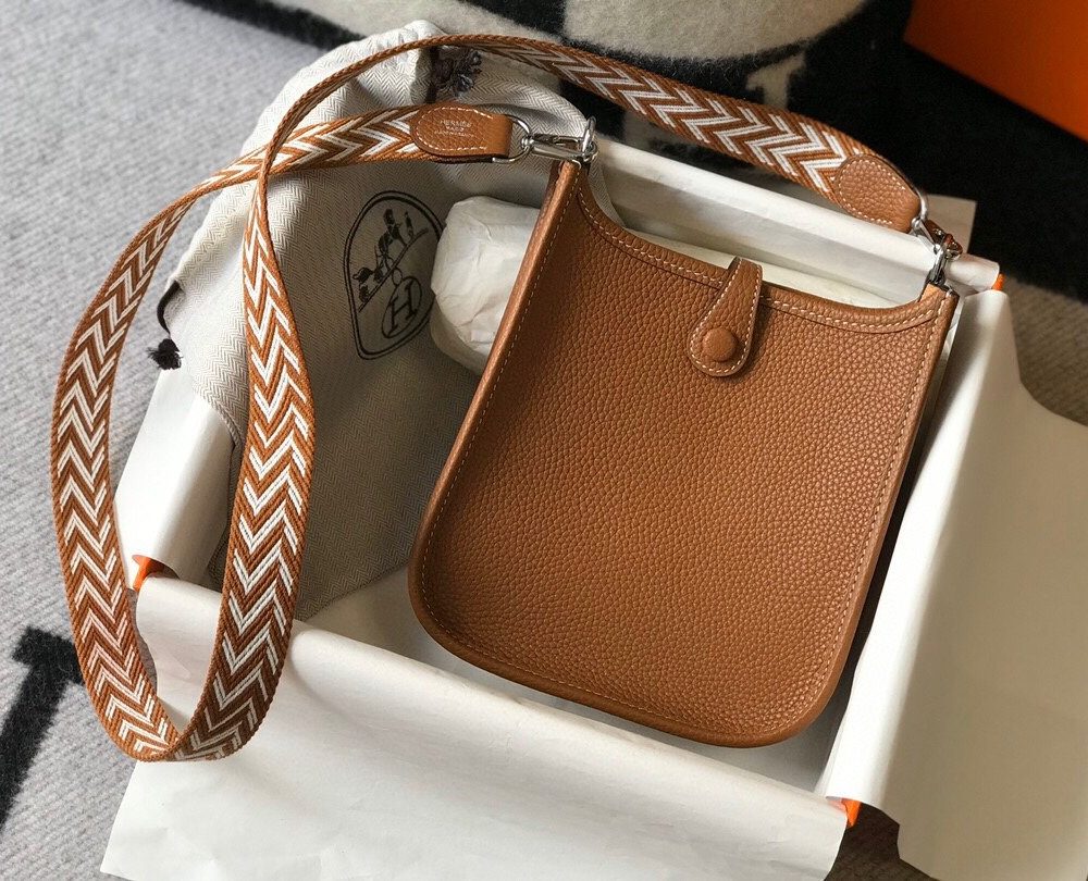 1:1 Replica Hermes Evelyne 16 Amazone Bag Brown With Silver-Toned Hardware For Women, Women's Shoulder And Crossbody Bags 6.3in/16cm