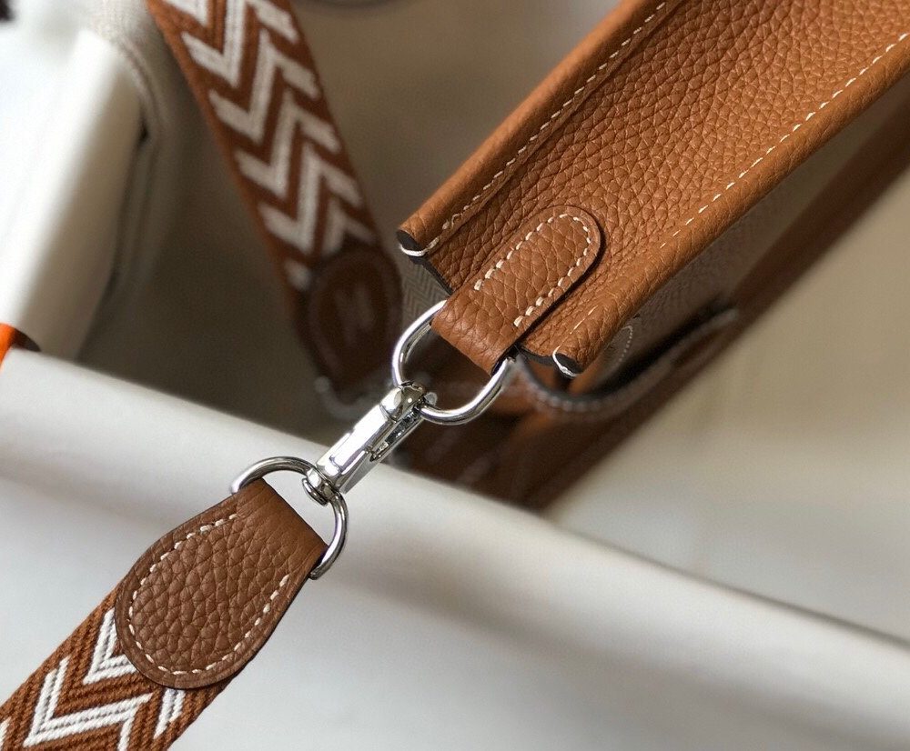 1:1 Replica Hermes Evelyne 16 Amazone Bag Brown With Silver-Toned Hardware For Women, Women's Shoulder And Crossbody Bags 6.3in/16cm
