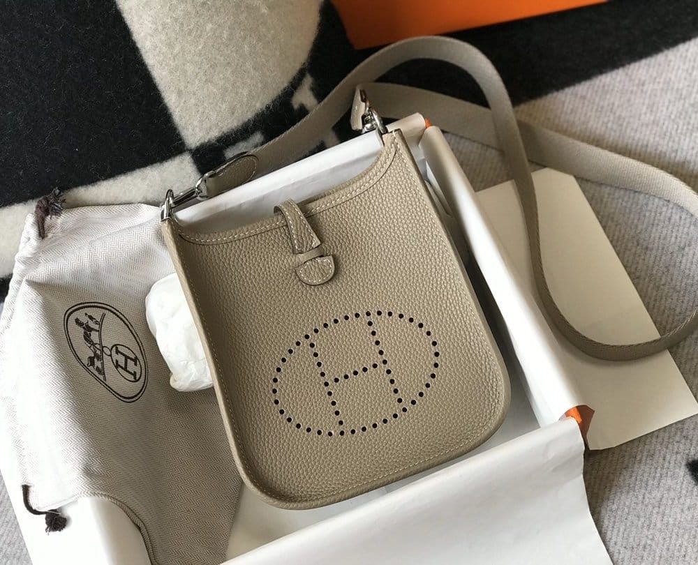1:1 Replica Hermes Evelyne 16 Amazone Bag Greige With Silver-Toned Hardware For Women, Women's Shoulder And Crossbody Bags 6.3in/16cm