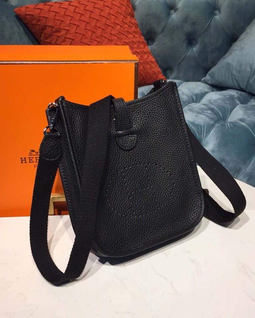 1:1 Replica Hermes Evelyne II TPM Bag Black For Women Silver Toned Hardware 7.9in/20cm