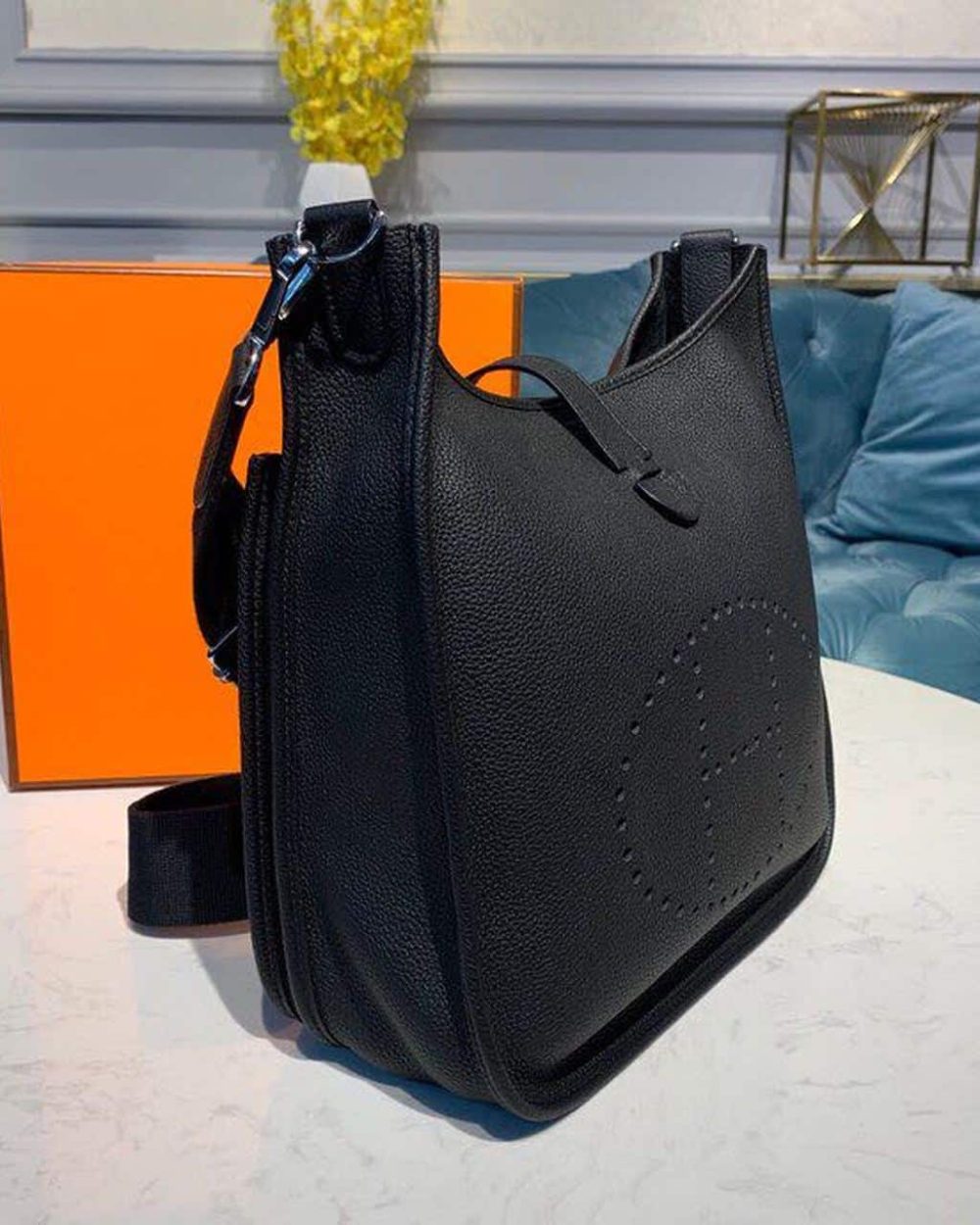 1:1 Replica Hermes Evelyne III 29 Bag Black With Silver-Toned Hardware For Women, Women's Shoulder And Crossbody Bags 11.4in/29cm H056277CK89