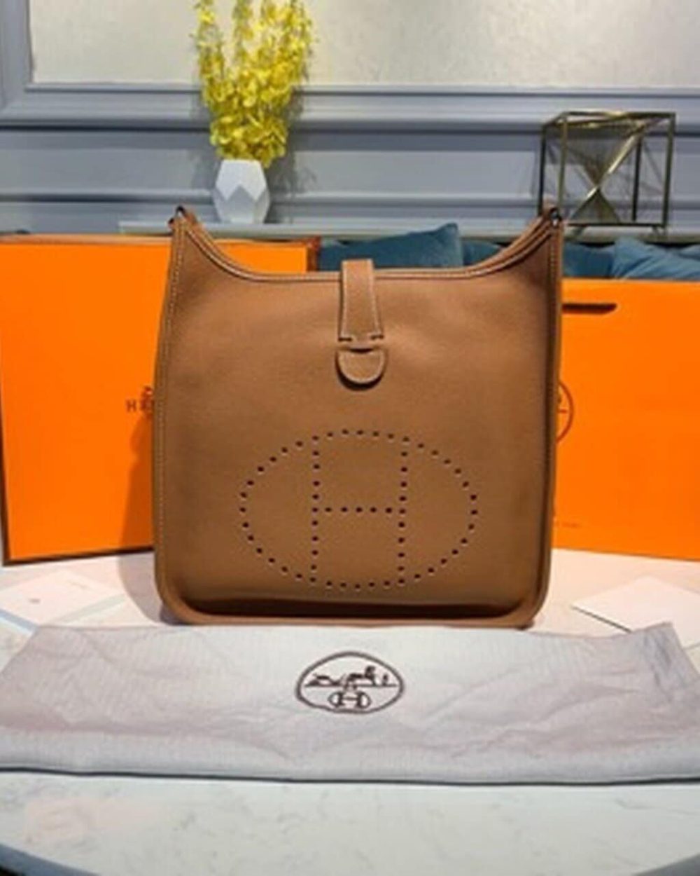 1:1 Replica Hermes Evelyne III 29 Bag Brown With Silver-Toned Hardware For Women, Women's Shoulder And Crossbody Bags 11.4in/29cm H073599CC37