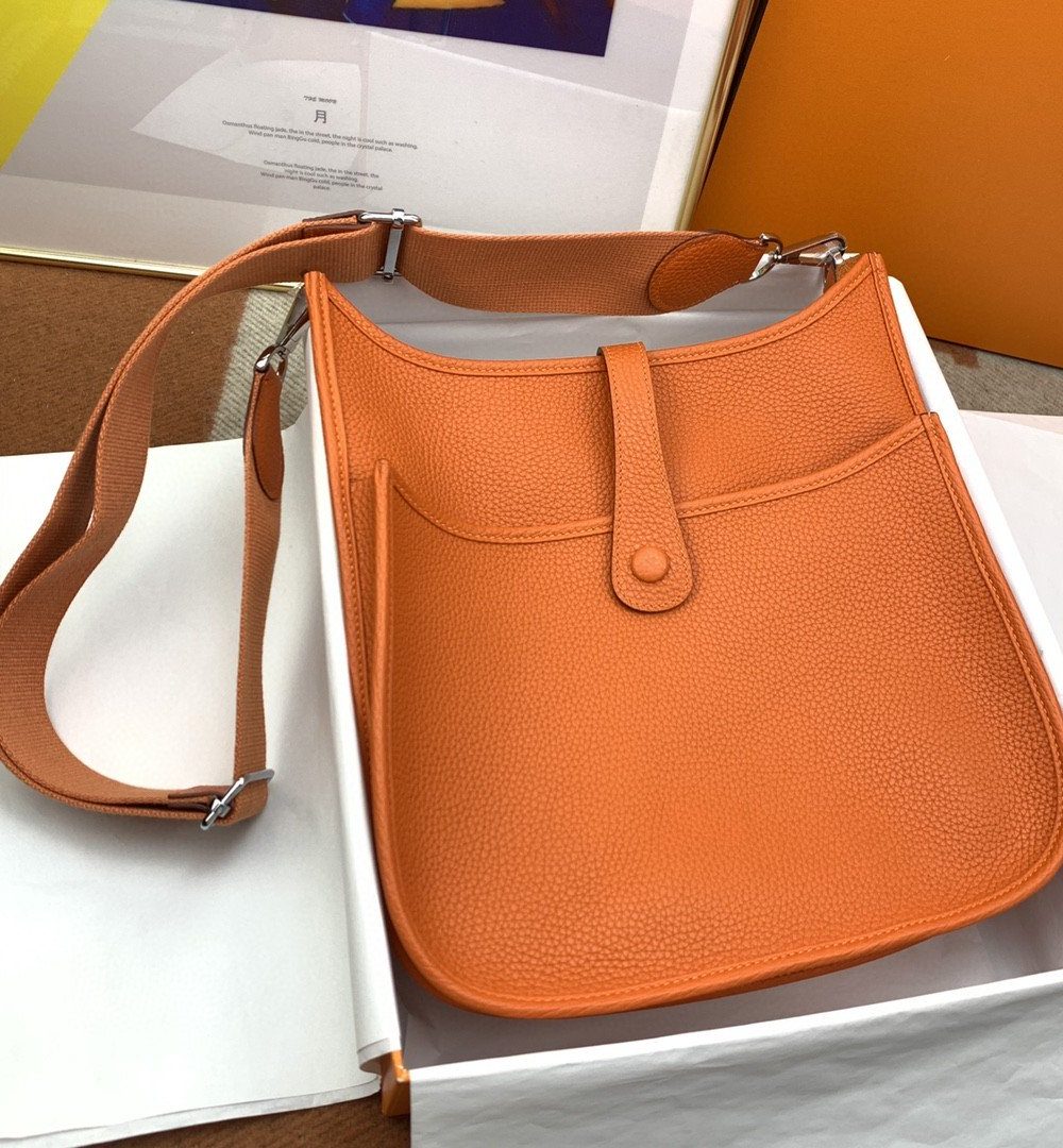 1:1 Replica Hermes Evelyne III 29 Bag Orange With Silver-Toned Hardware For Women, Women's Shoulder And Crossbody Bags 11.4in/29cm H056277CC9J