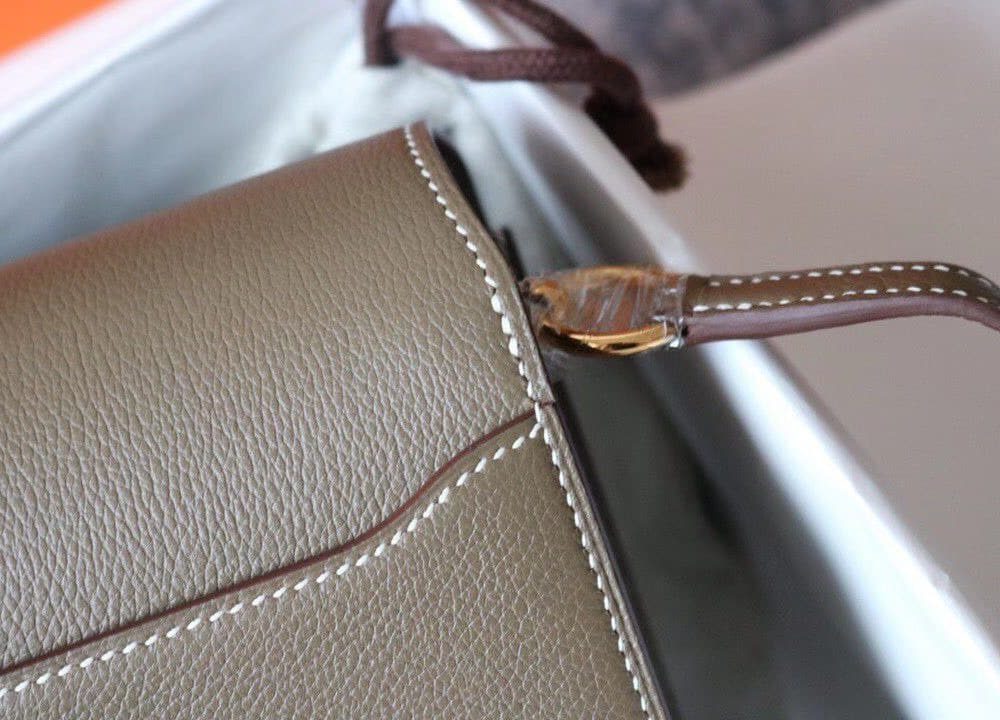 1:1 Replica Hermes Evercolor Sac Roulis 23 Grey Galet For Women, Women's Handbags, Shoulder Bags 9in/23cm