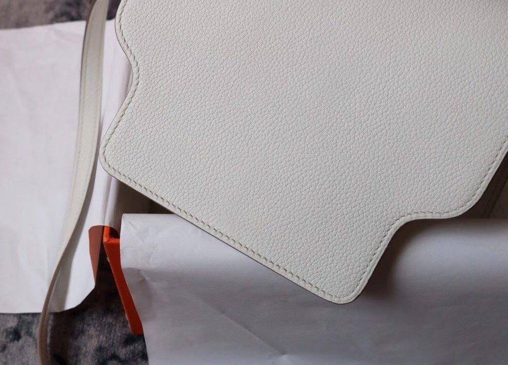 1:1 Replica Hermes Evercolor Sac Roulis 23 White For Women, Women's Handbags, Shoulder Bags 9in/23cm