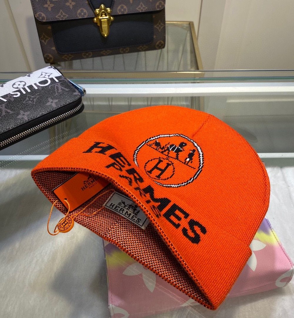 Hermes Frequence Beanie In Orange