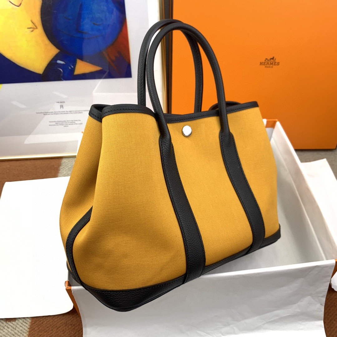 1:1 Replica Hermes Garden Party 36 Canvas Tote Bag Yellow/Black For Women, Women’s Handbags, Shoulder Bags 14.2in/36cm - Image 7