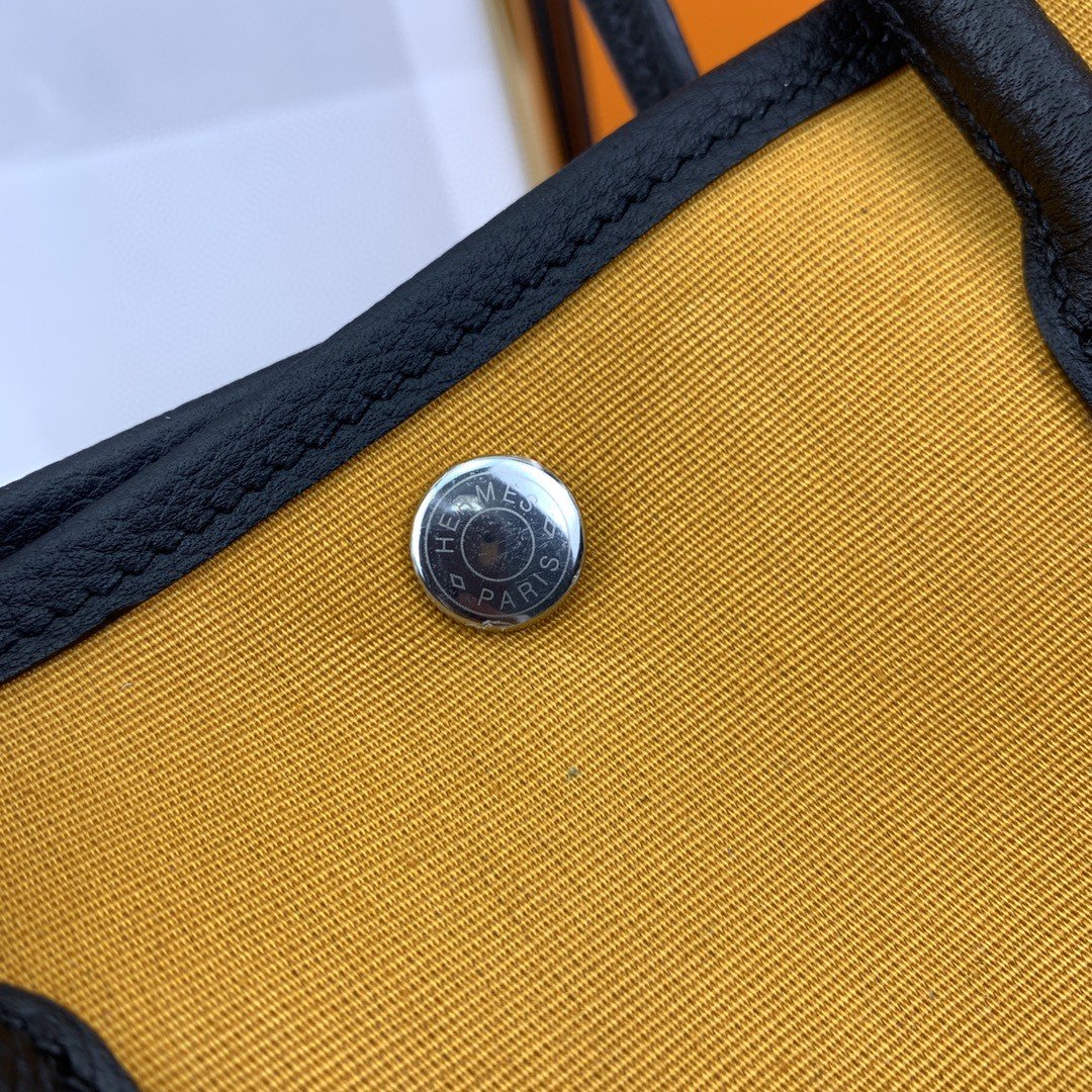 1:1 Replica Hermes Garden Party 36 Canvas Tote Bag Yellow/Black For Women, Women’s Handbags, Shoulder Bags 14.2in/36cm - Image 5