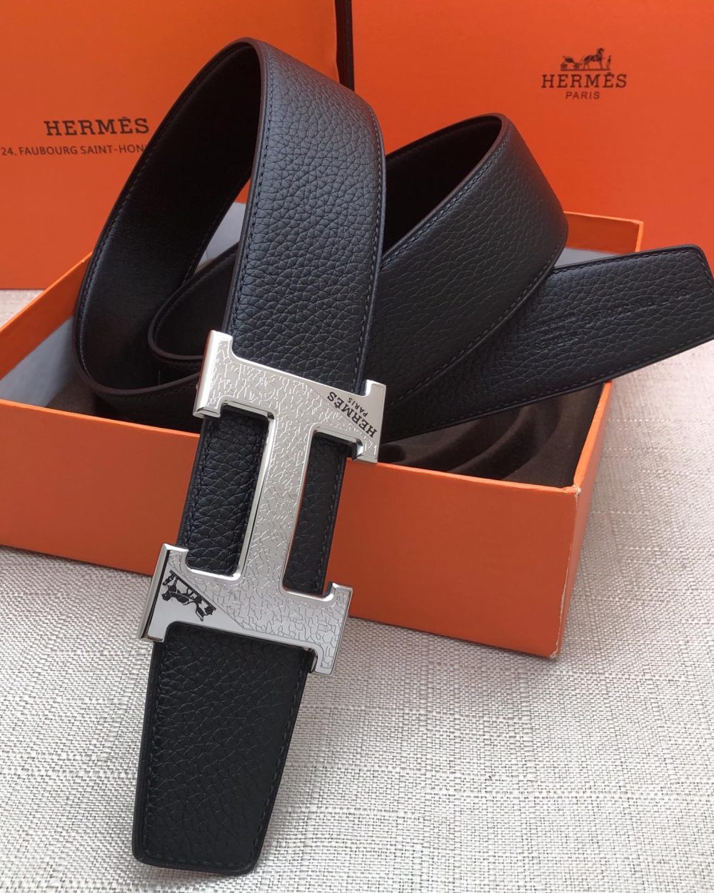 1:1 Replica Hermes H Belt Buckle & Reversible Black For Women, Women Belt