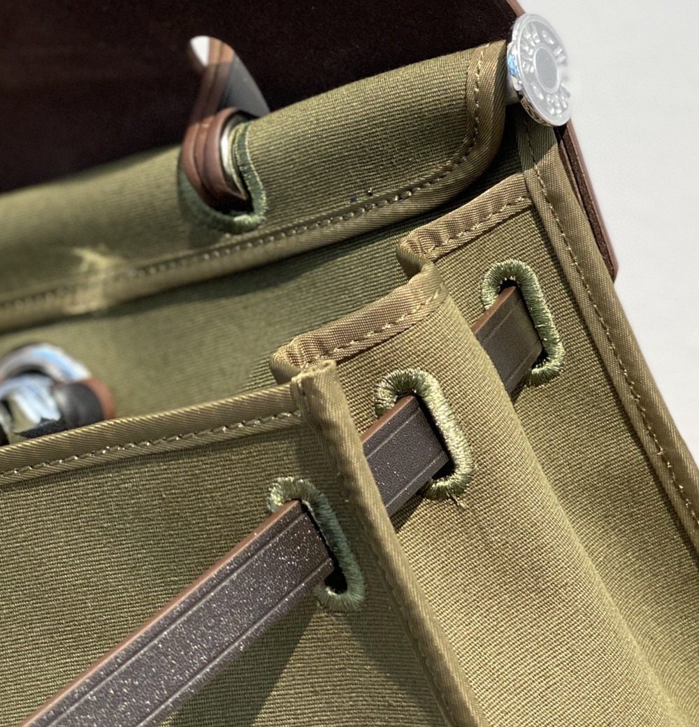 1:1 Replica Hermes Herbag Zip Bag Dark Green Moss, Silver Toned Hardware Bag For Women, Women's Handbags, Shoulder Bags 12.2in/31cm