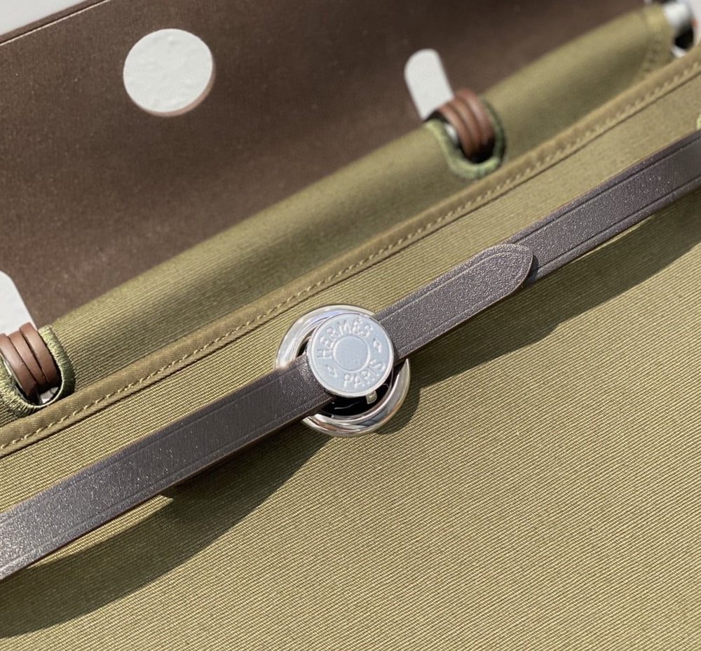 1:1 Replica Hermes Herbag Zip Bag Dark Green Moss, Silver Toned Hardware Bag For Women, Women's Handbags, Shoulder Bags 12.2in/31cm