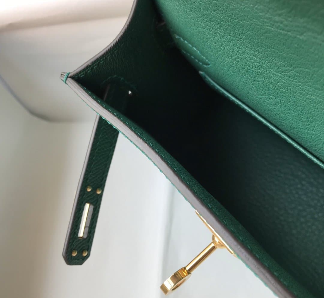 1:1 Replica Hermes Kelly 19 Green With Gold Toned Hardware Bag For Women, Women's Handbags, Shoulder Bags 7.5in/19cm - Image 5